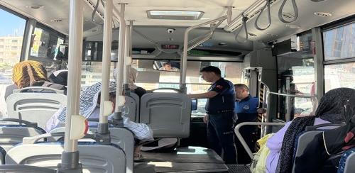 SİVEREK'TE ZABITA EKİPLERİNDEN ÖZEL HALK OTOBÜSLERİNE DENETİM