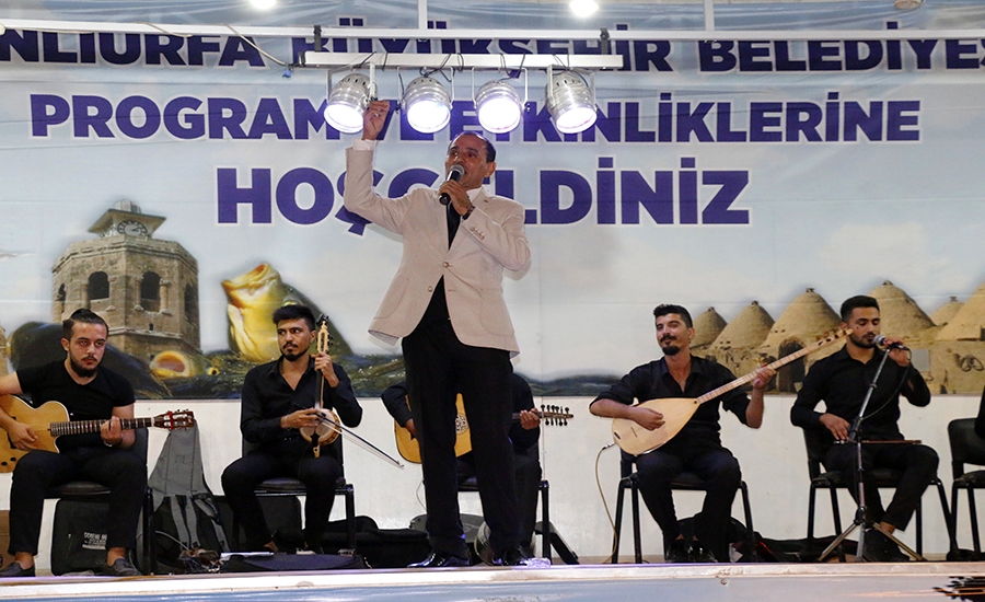 TAKORAN FESTİVALİ&#039;NDE KONSER VE TİYATRO OYUNU SAHNELENDİ