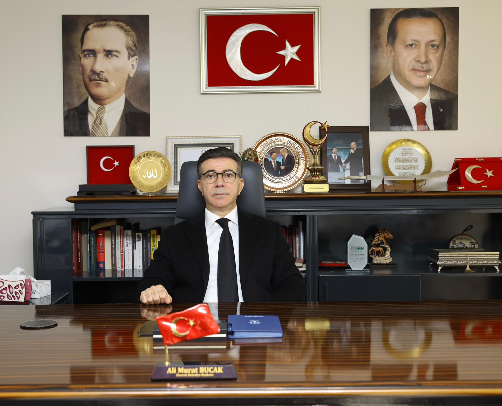 Başkan Bucak’tan Babalar Günü mesajı